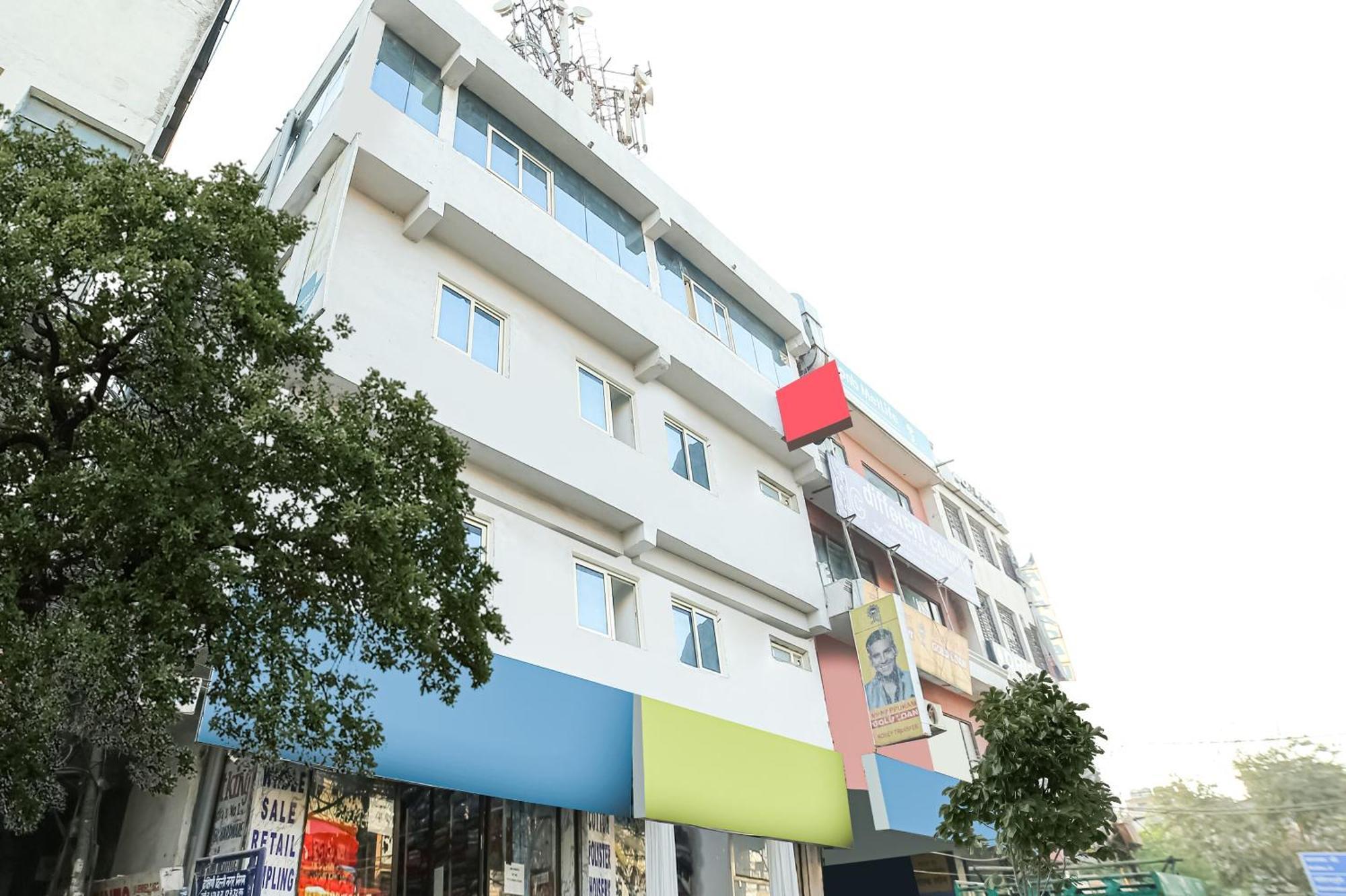 My Comfortable Hotel New Delhi Exteriör bild